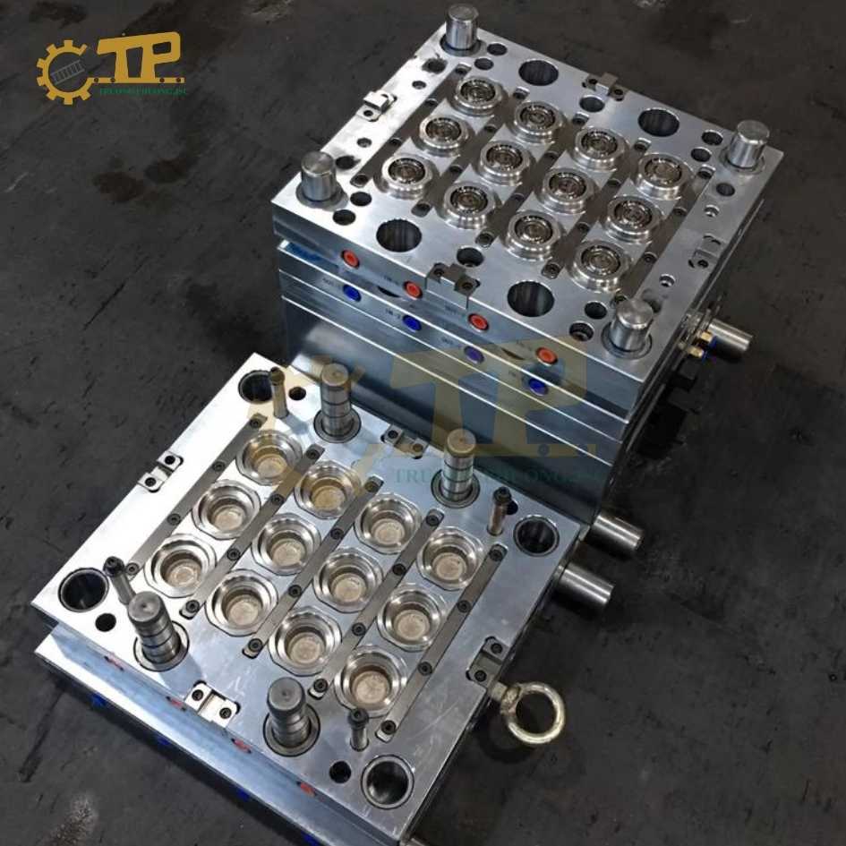 Gia công khuân mẫu | CNC chính xác alt=