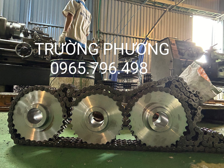 Hệ thống máy CNC hiện đại giúp Trường Phương gia công đồ gá chính xác và ổn định