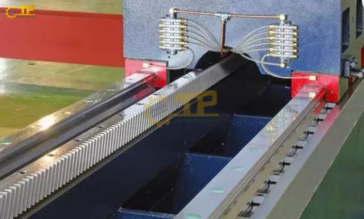 Lắp đặt đúng kỹ thuật và bảo trì định kỳ là yếu tố then chốt giúp kéo dài tuổi thọ thanh răng.