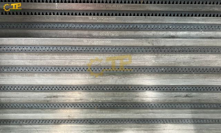 Thanh răng modul 5 (M5) dùng cho truyền động tịnh tiến tải nặng, lực lớn và độ bền cao