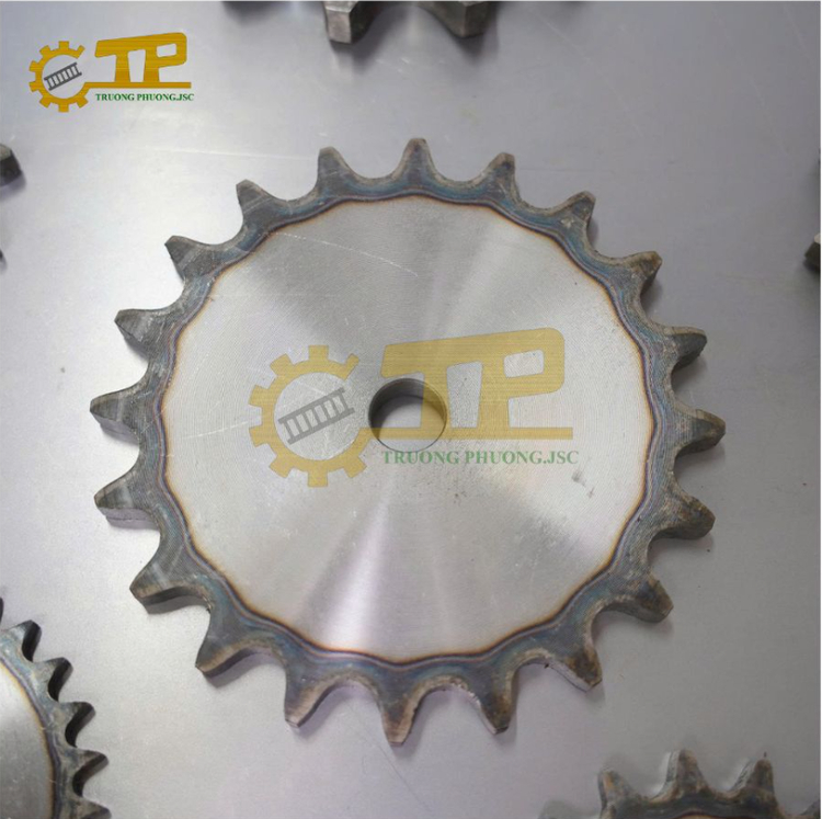 Nhông xích 120 chịu tải tốt, bền, chống mài mòn và chống gỉ, phù hợp môi trường công nghiệp khắc nghiệt